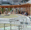 諏訪湖畔の足湯
